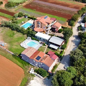 https://apartments-seherzada.in-istria.net