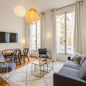 https://bourse-montorgueil-apartment.fr-paris.fr